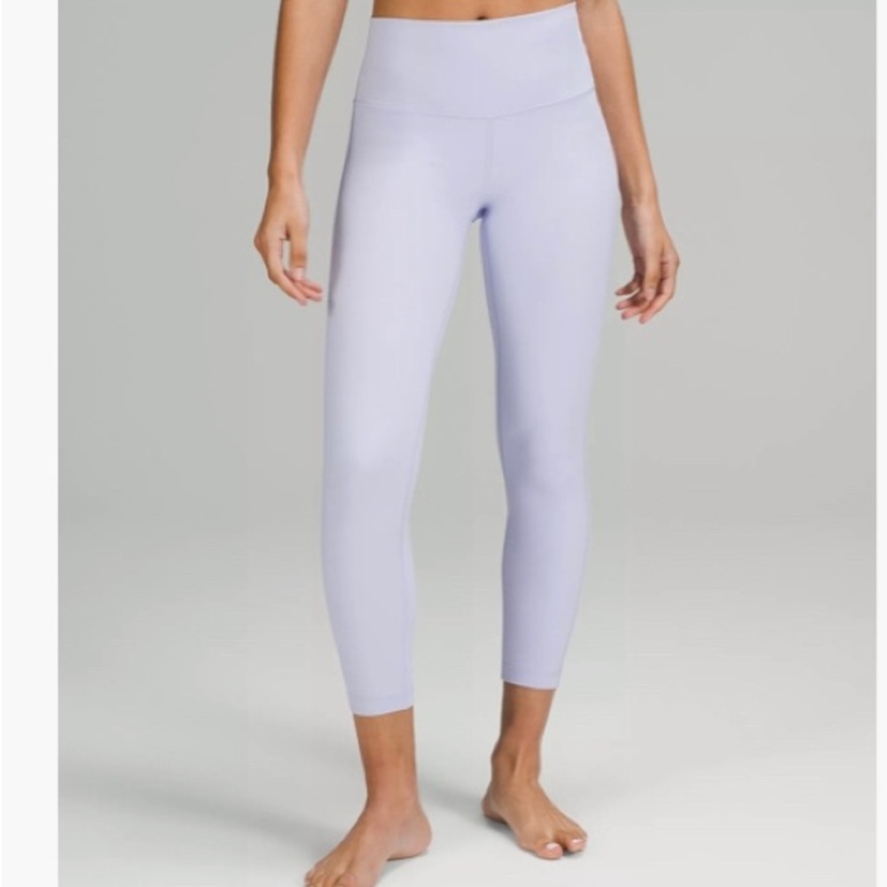 Lululemon size 4 Wunder Under High-Rise Tight 25”